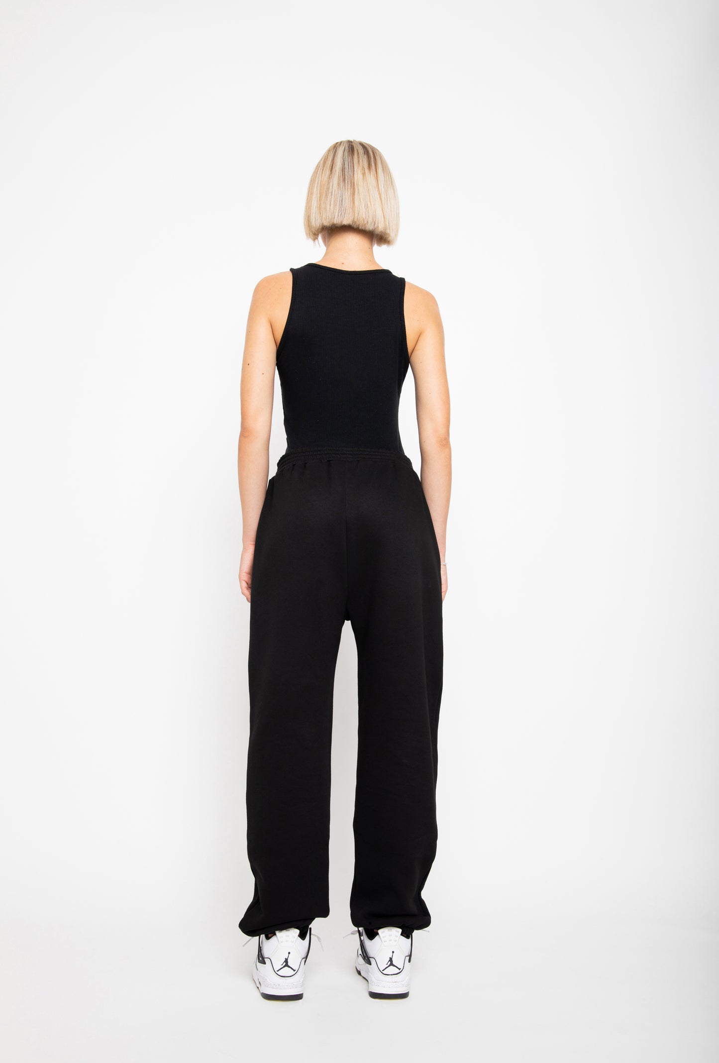 R4R-B-117-10 SWEATPANTS WITH RELIEF PRINT