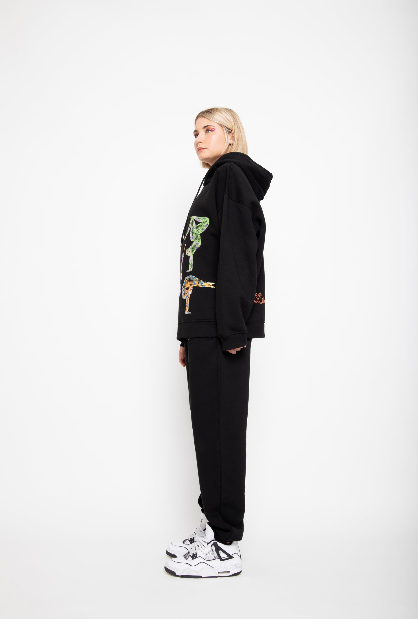 R4R-B-119-2 UNISEX HOODED SWEATSHIRT WITH RELIEF PRINTS